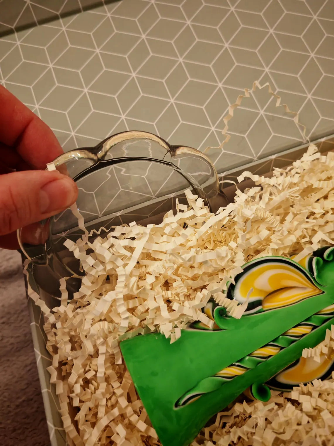 Geschenkverpackung für handgeschnitzte Kerzen – elegante Verpackung für besondere Anlässe