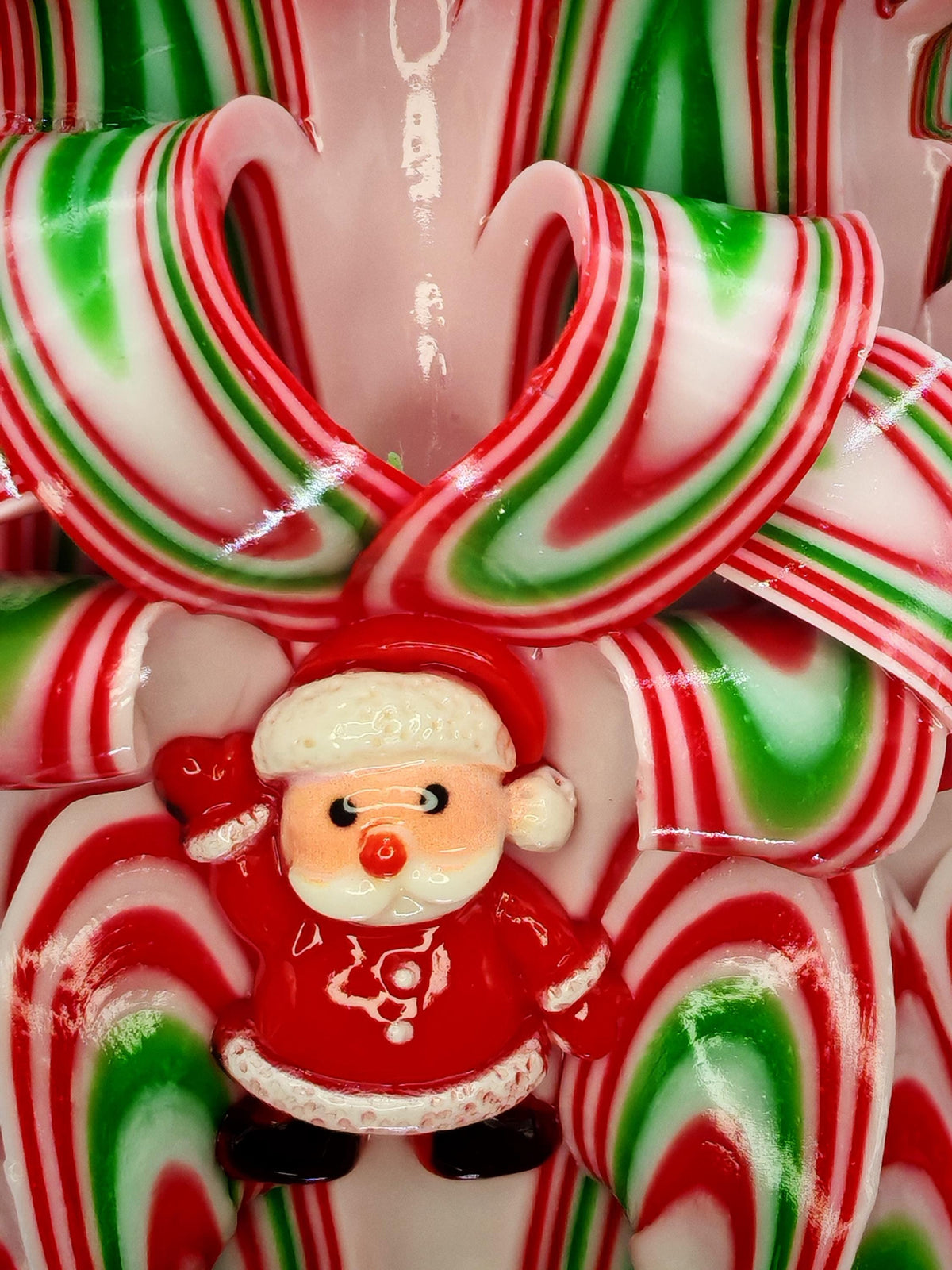 Handgeschnitzte Kerze – geruchsneutral. Die schönste Weihnachtsdeko für jedes Zuhause (Grande Aurora: ~ 22 x 13 cm)