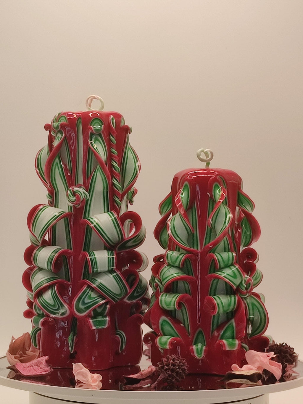 Handgeschnitzte Kerze - Einzigartiges Geschenk und Geschenkidee für viele Anlässe (Petit Pyramide 13x8cm und Classic Pyramide 16x10cm)