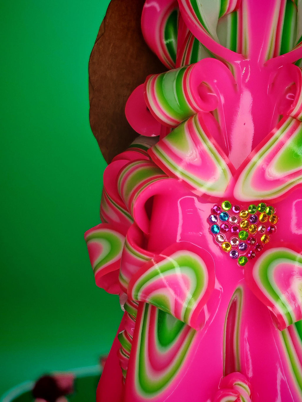 Handgeschnitzte Pyramidenkerzen – Pink & Mint – einzigartiges Deko-Highlight, geruchlos (Set oder einzeln), bunte Blickfänger für jede Deko
