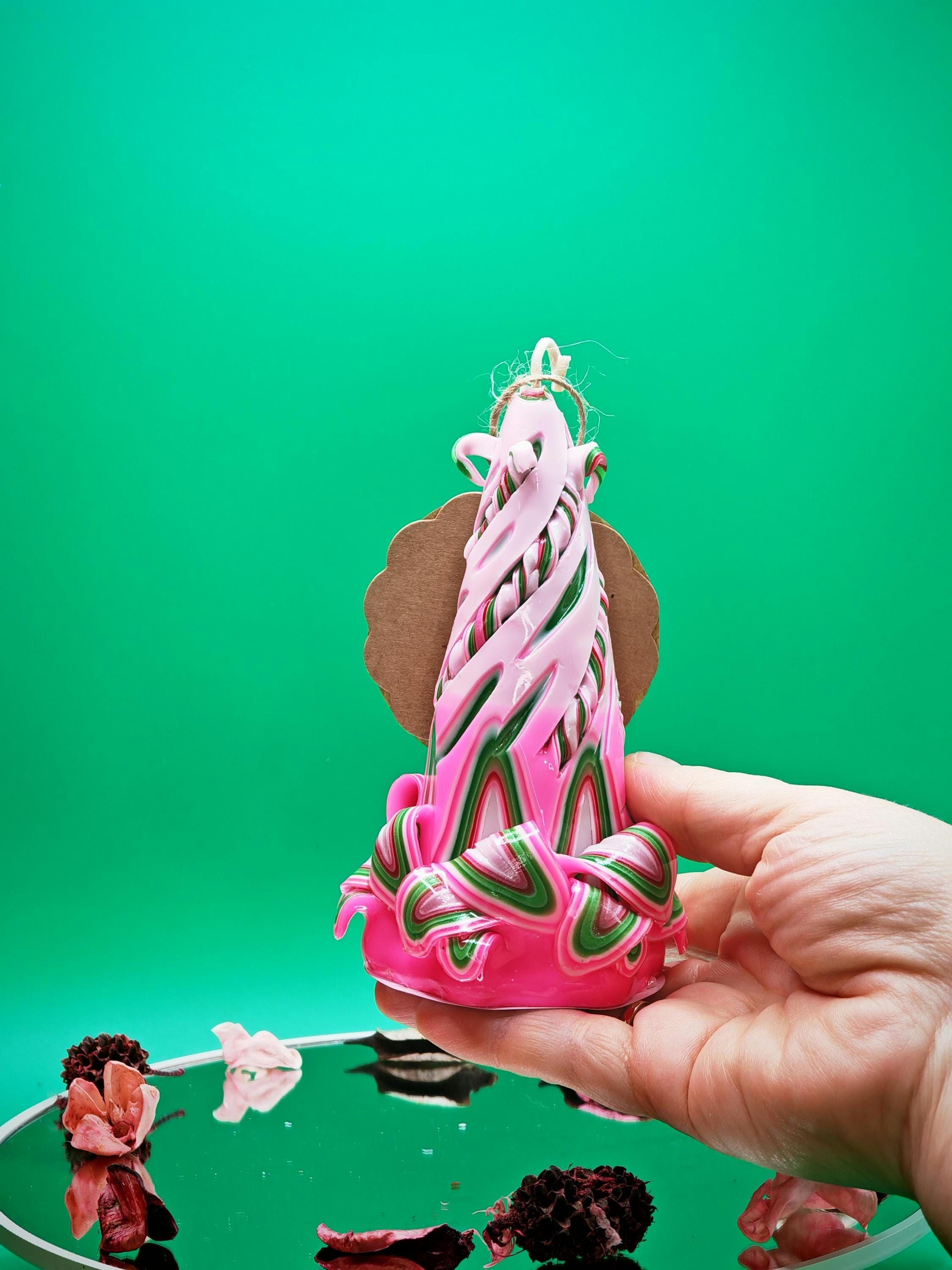 Handgeschnitzte Pyramidenkerzen – Pink & Mint – einzigartiges Deko-Highlight, geruchlos (Set oder einzeln), bunte Blickfänger für jede Deko