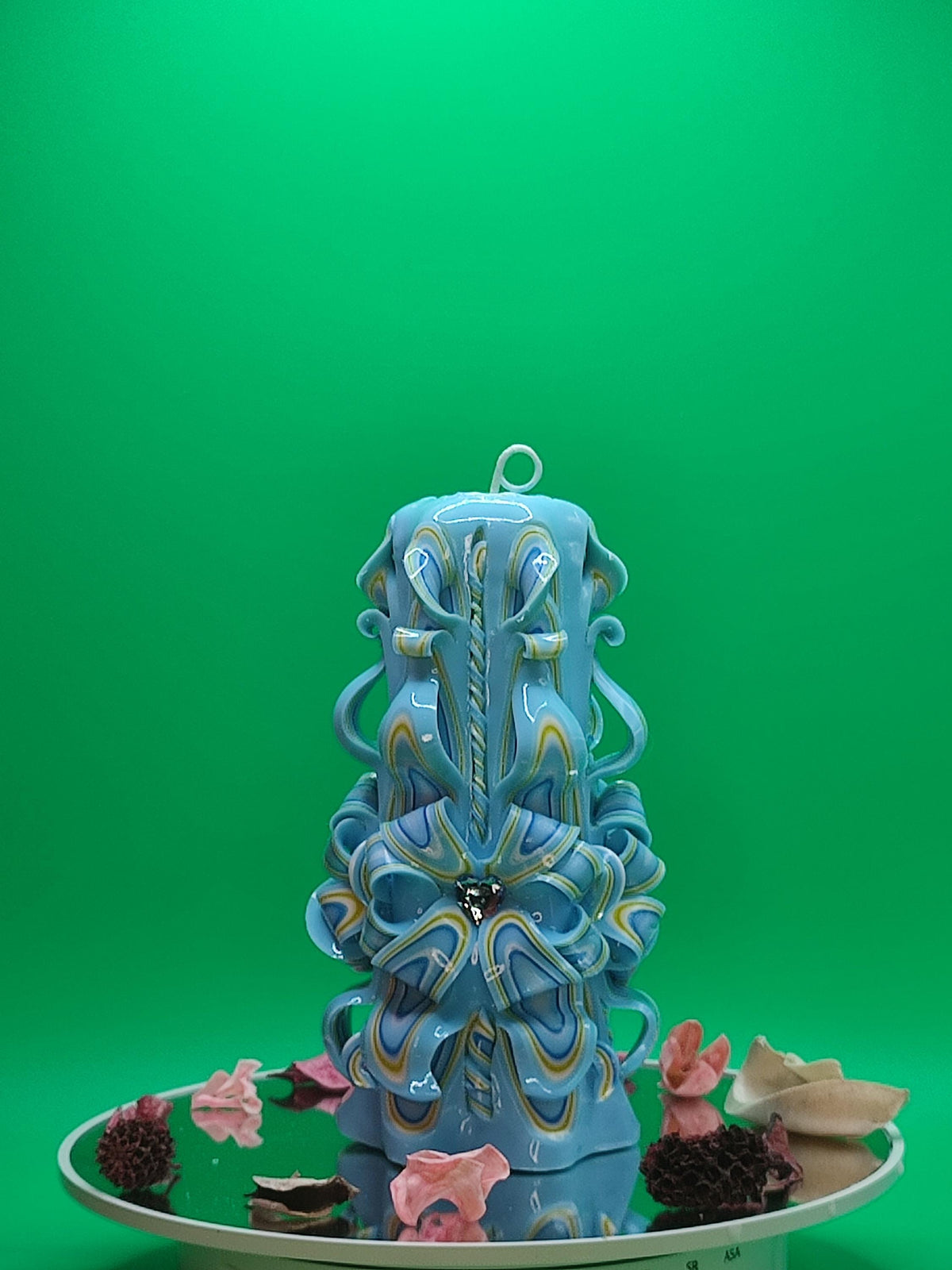 Handgeschnitzte Kerze – ohne Duft, farbenfroh, Tisch-/Wohnungsdeko, Geschenkidee für viele Anlässe (Classic Pyramide: ~ 16 x 9 cm)