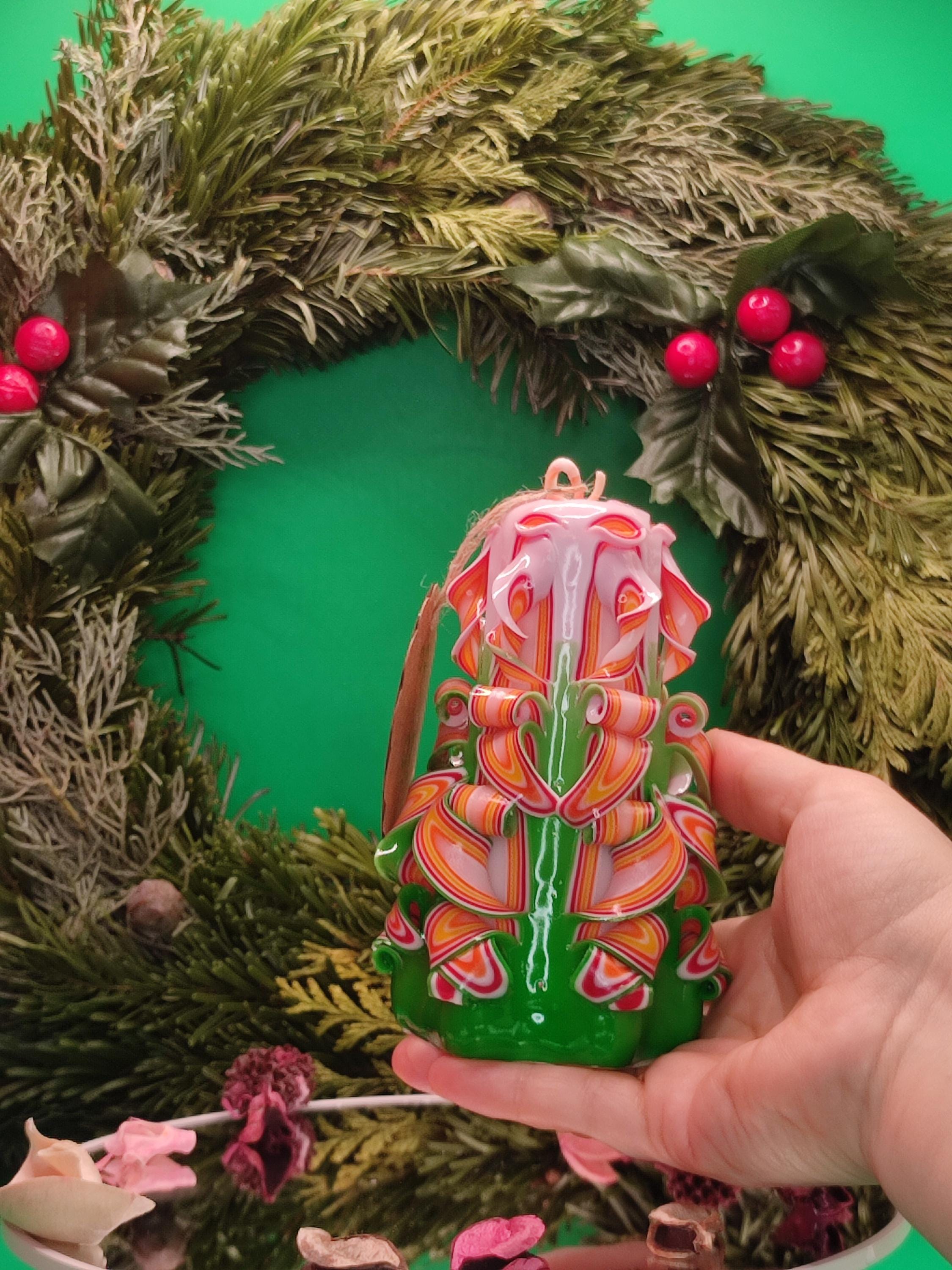 Hand-carved candles made with love – unscented, set or individually