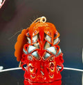 Handgeschnitzte Duftfreie Kerze – Orange, Rot & Blau – Einzigartiges Geschenk zum Frauentag – Liebevolle 8. März Idee (Mini Pyramide 9x6cm)